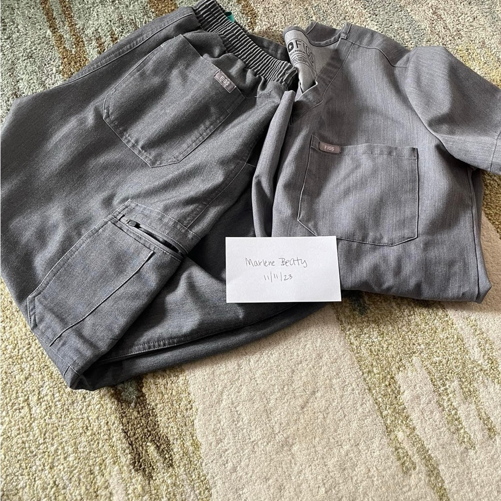 Figs Graphite catarina top - S
Figs Graphite yola skinny pants - S/P